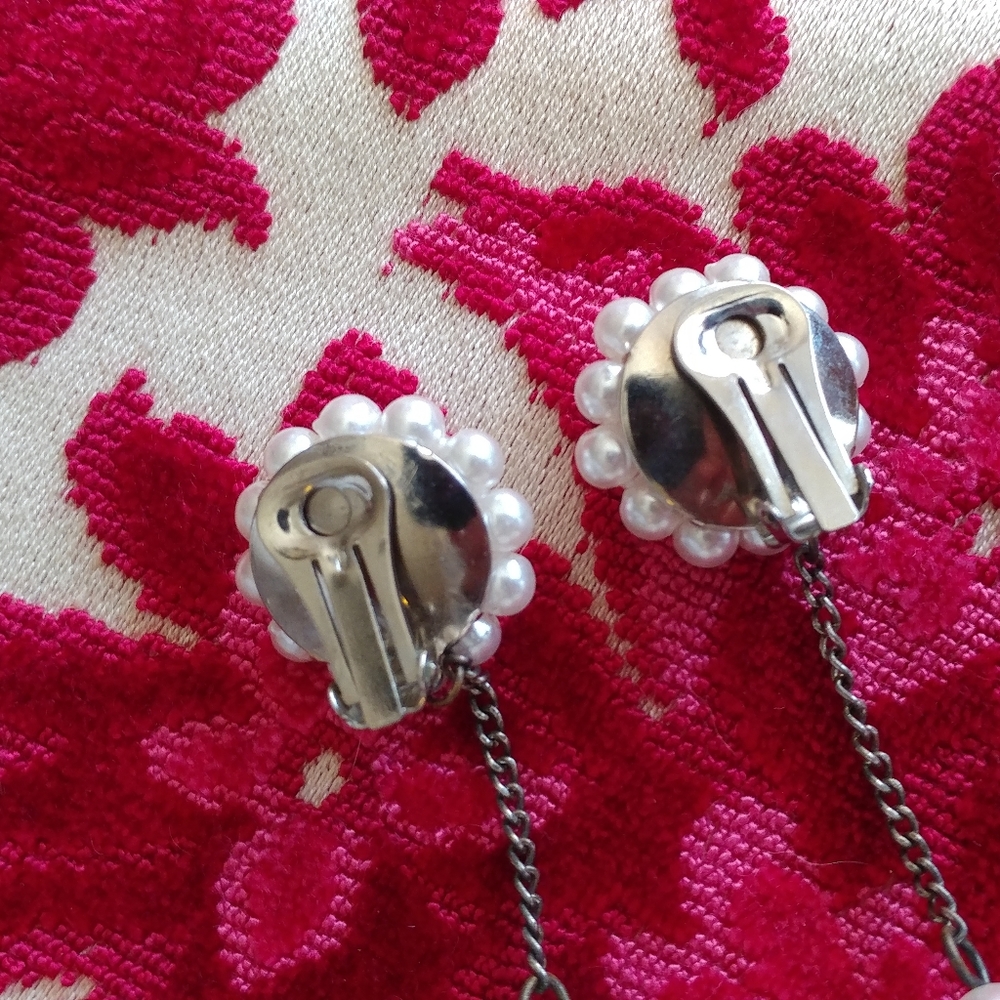 Vintage Beaded Pearl Drop Clip On Earrings, Large - Picture 4 of 7